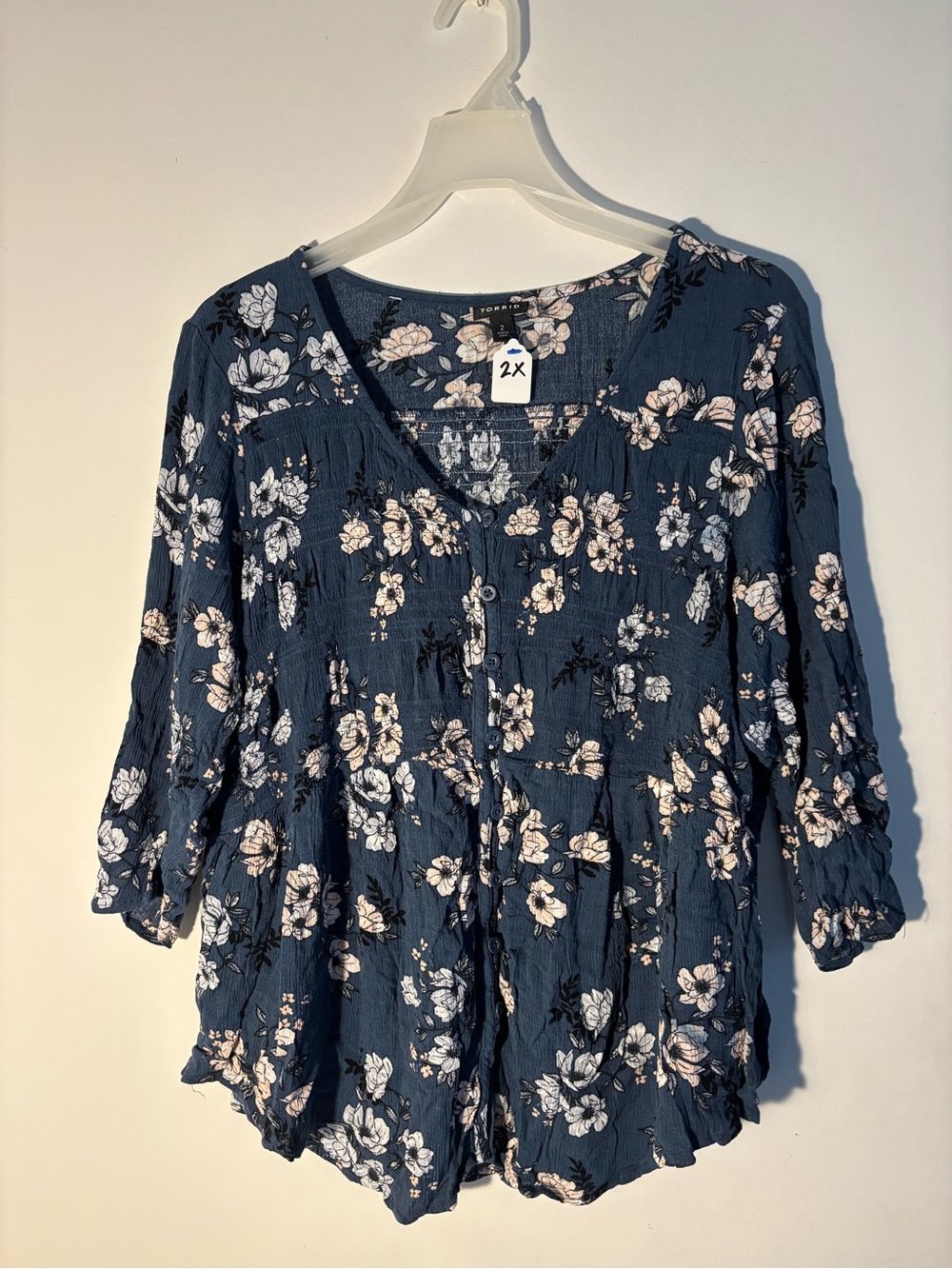Torrid 2X Blue Floral Navy Floral blouse Peasant Tunic Top plus size